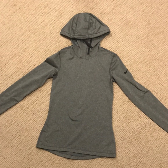 nike workout hoodie